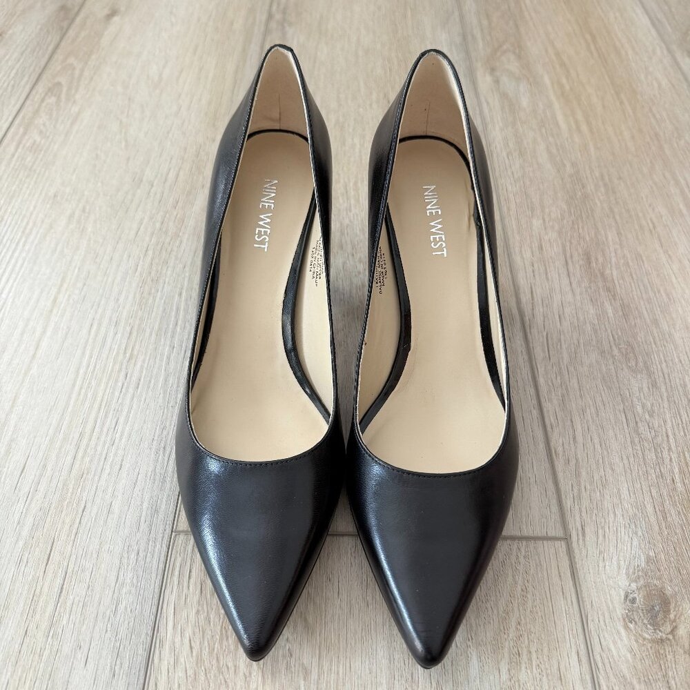 NWOT 🖤 Nine West Black Leather Ariana Pointed Toe Pumps – Size 9M
